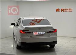 تۆیۆتا کامری